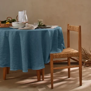 Toalha de mesa redonda em linho lavado azul francês