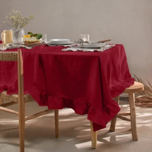 Toalha de mesa retangular com folhos em linho lavado bordô