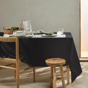 Toalha de mesa retangular sob medida em linho lavado preto