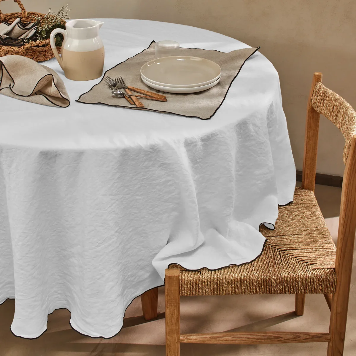 Toalha de mesa oval sob medida bordado rolinho em linho lavado cinza mineral - Image 3