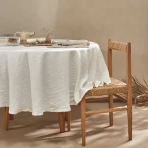 Toalha de mesa oval ponto aberto sob medida em linho lavado marfim