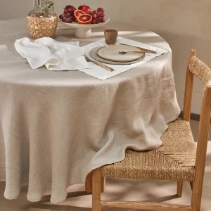 Toalha de mesa redonda em linho lavado natural