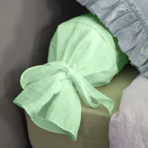 Fronha de travesseiro em linho verde-menta